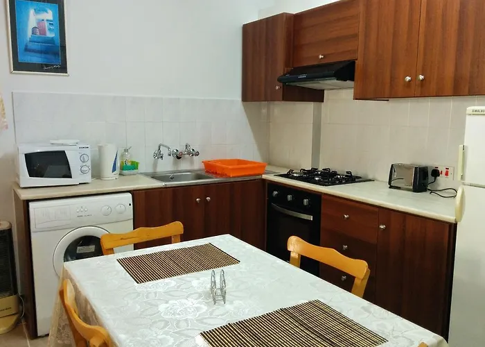 Zoe's Court Lejlighedshotel Klorakas