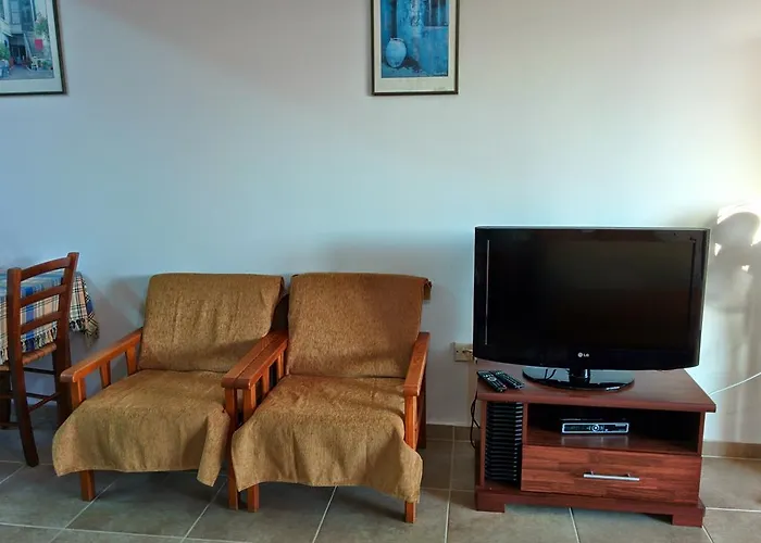 Zoe's Court 3* Klorakas