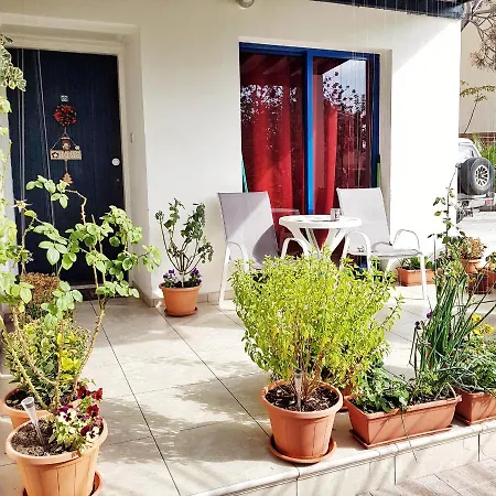 Zoe's Court 3* Hlóraka