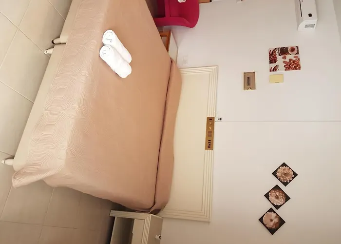 Zoe's Court 3* Klorakas